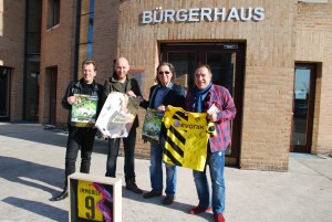 Lars Vegas, Christian Vosseler, Chris und Marcel Vor Bürgerhaus